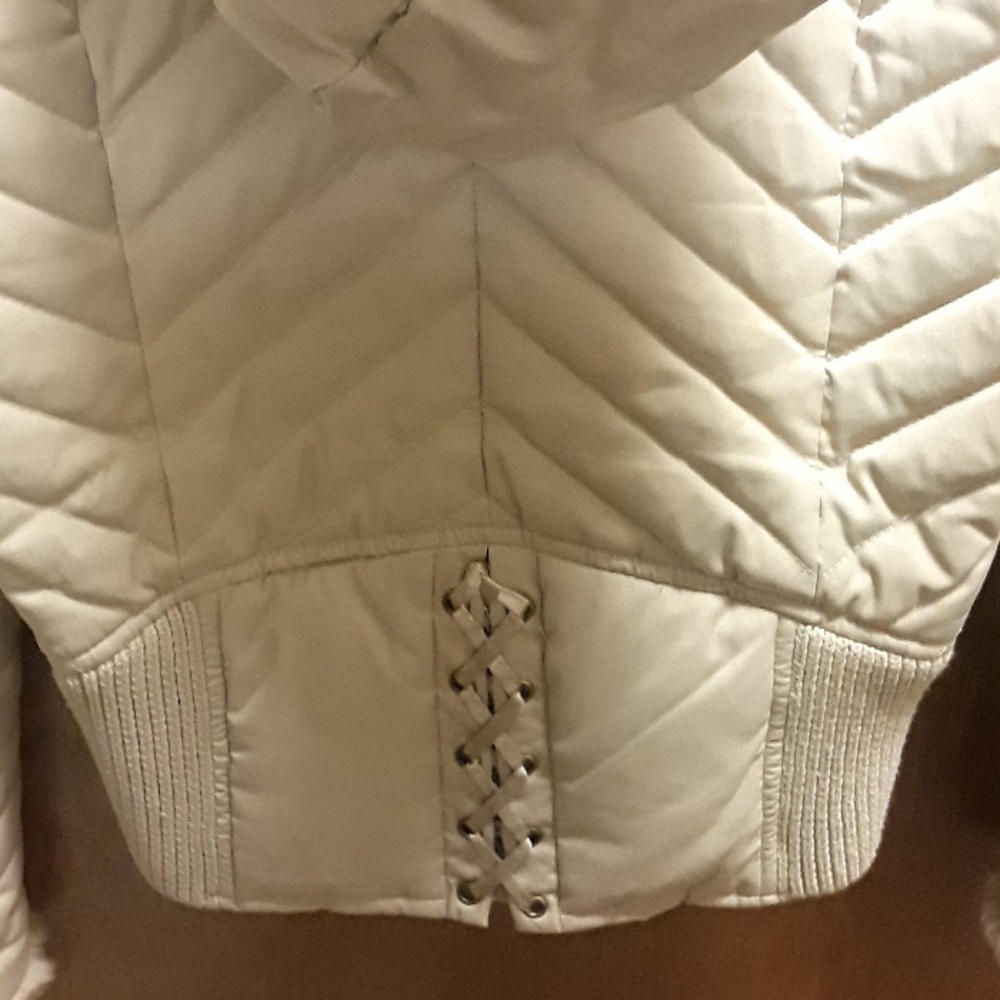 😍PRICE DROP😍Bebe lace up rabbit fur jacket